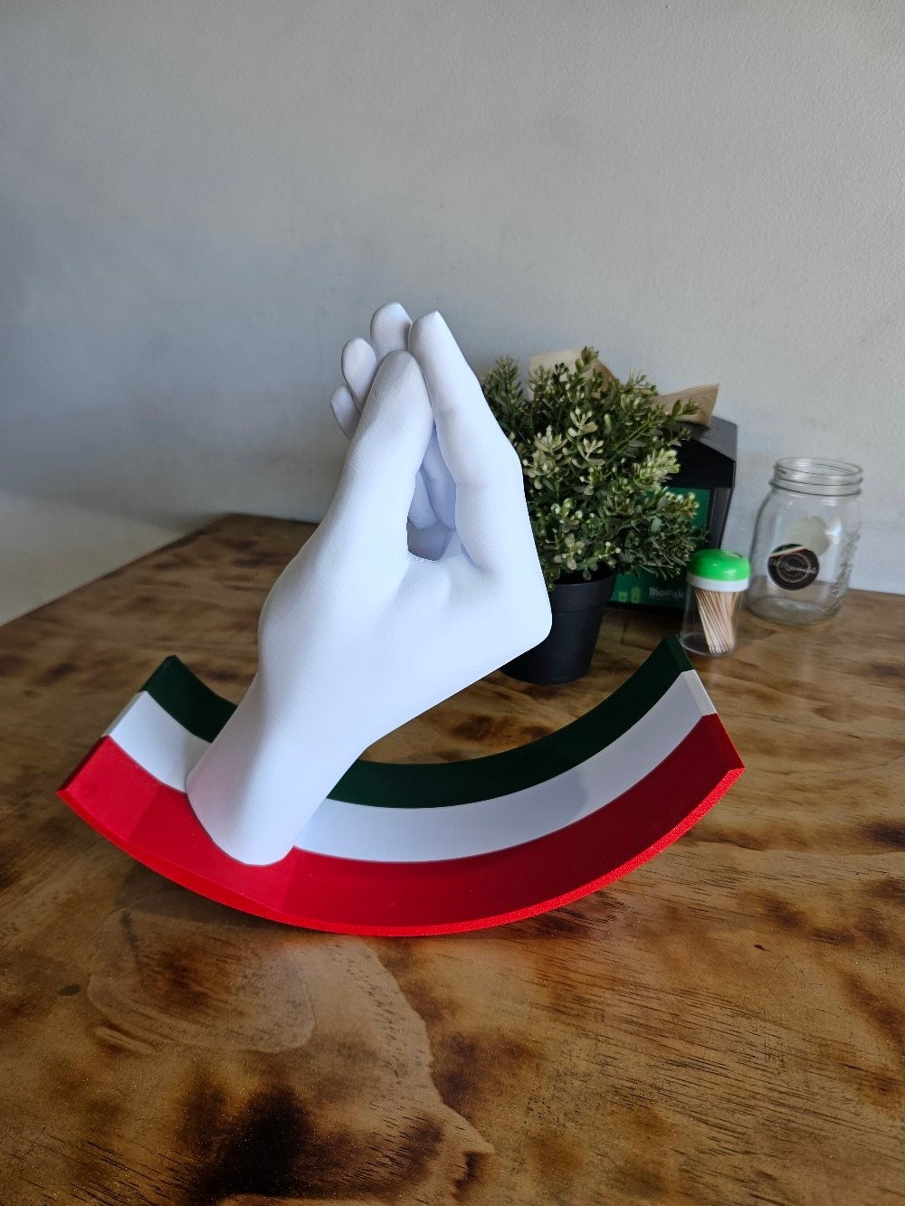 βMa Che Vuoi?β β Italian Gesture Statue
